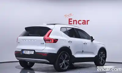 Volvo XC40 2020 2.0 гидро в Москве № 724063, миниатюра 2