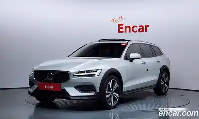 Volvo V60, 2020