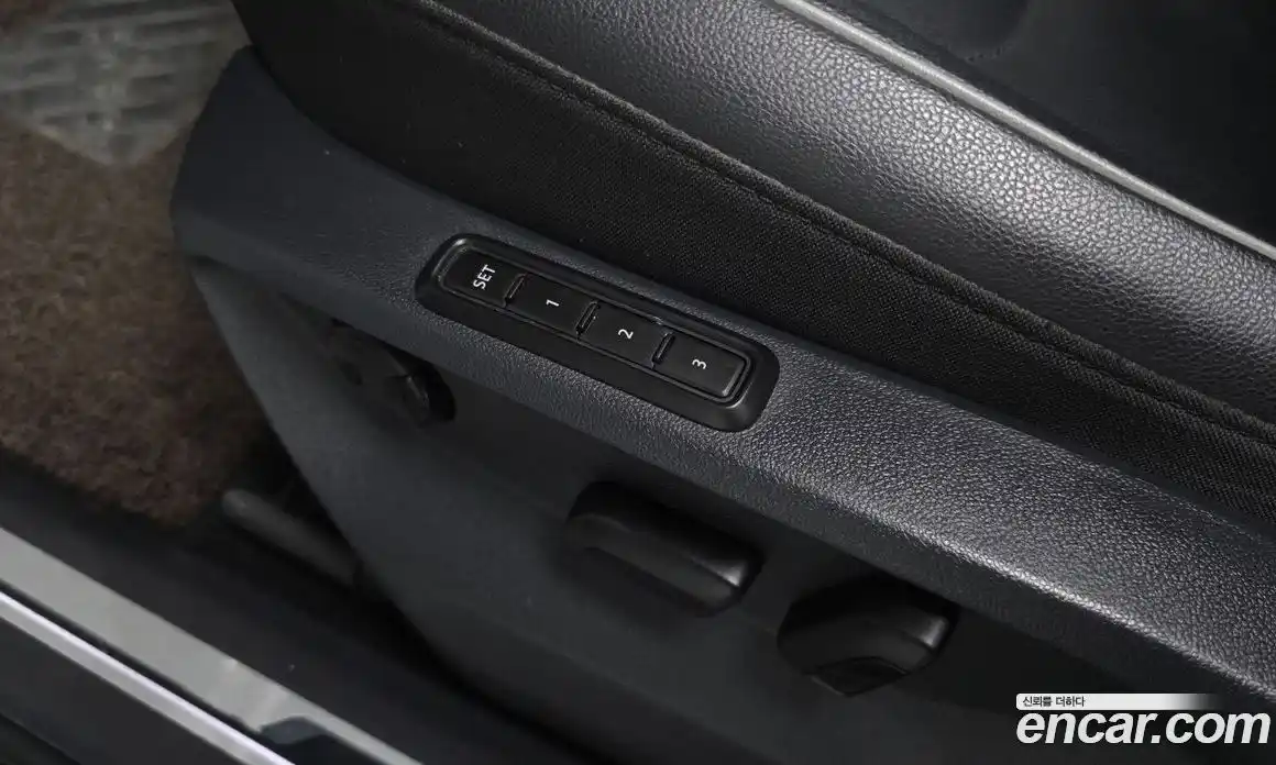 Volkswagen Tiguan 2020 2.0 гидро в Москве № 725116, фото 18