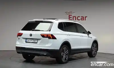 Volkswagen Tiguan 2020 2.0 гидро в Москве № 725116, миниатюра 2