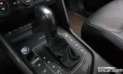 Volkswagen Tiguan 2020 2.0 гидро в Москве № 725116, миниатюра 9