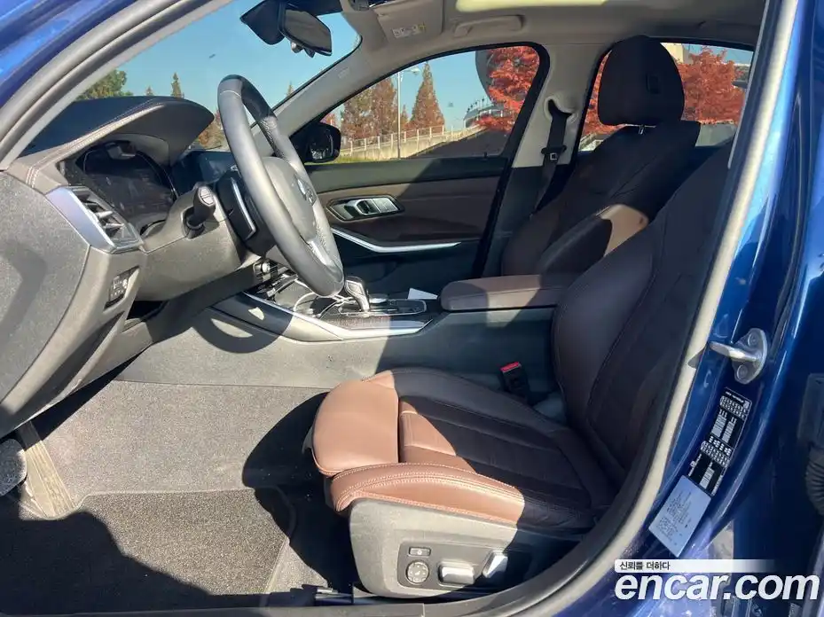 BMW 3-Series 2022 2.0 гидро, фото 8