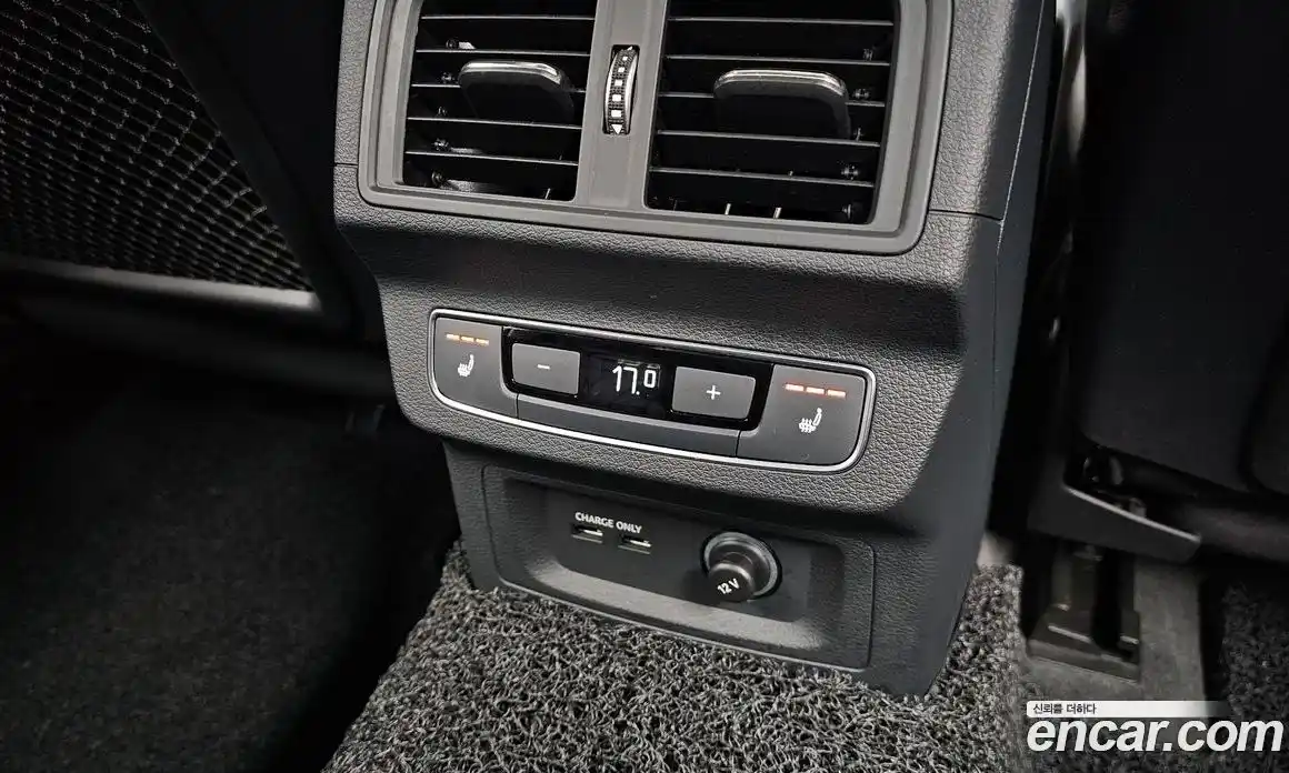 Audi Q5 2023 2.0 гидро в Москве, фото 18