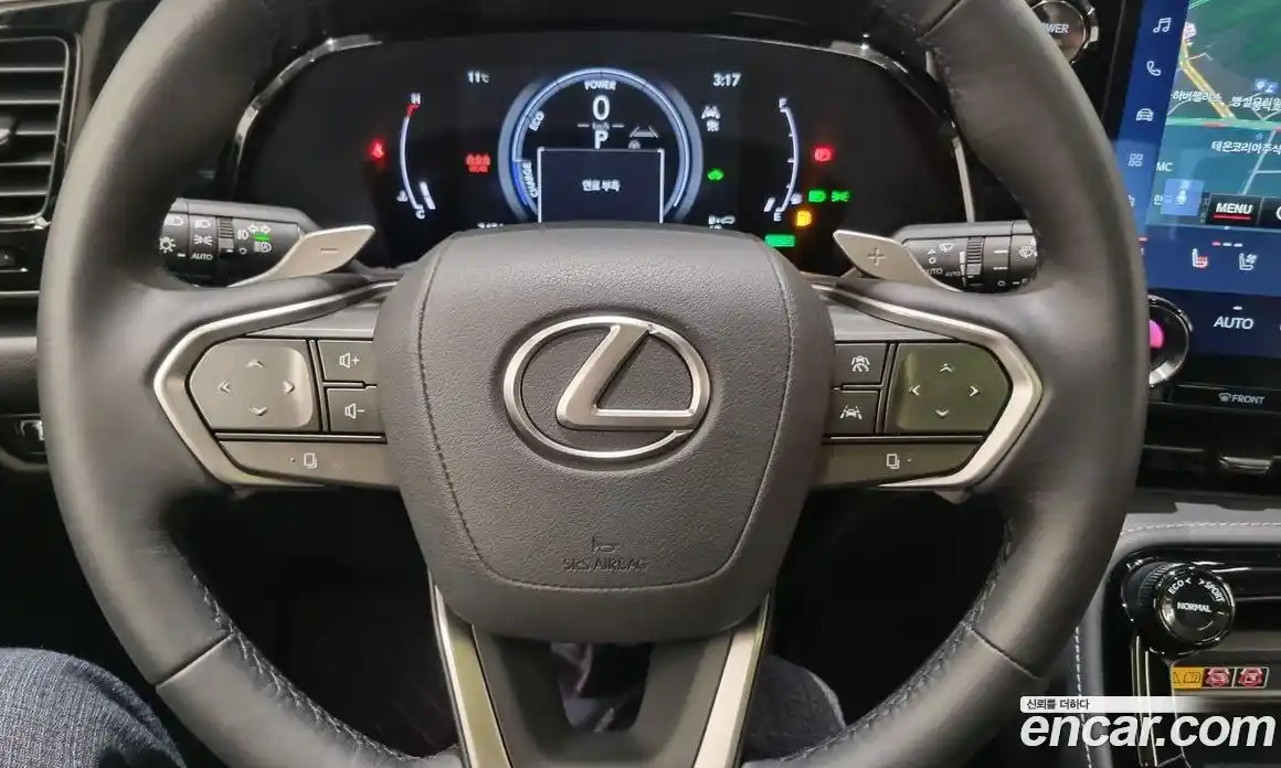 Lexus NX 2025 2.5 вариатор в Москве № 802690, фото 17