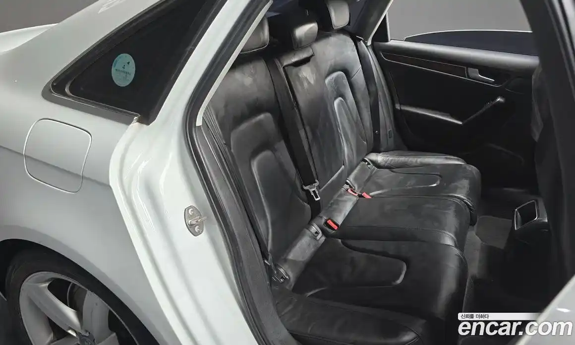 Audi A4 2010 2.0 гидро в Москве № 823392, фото 12