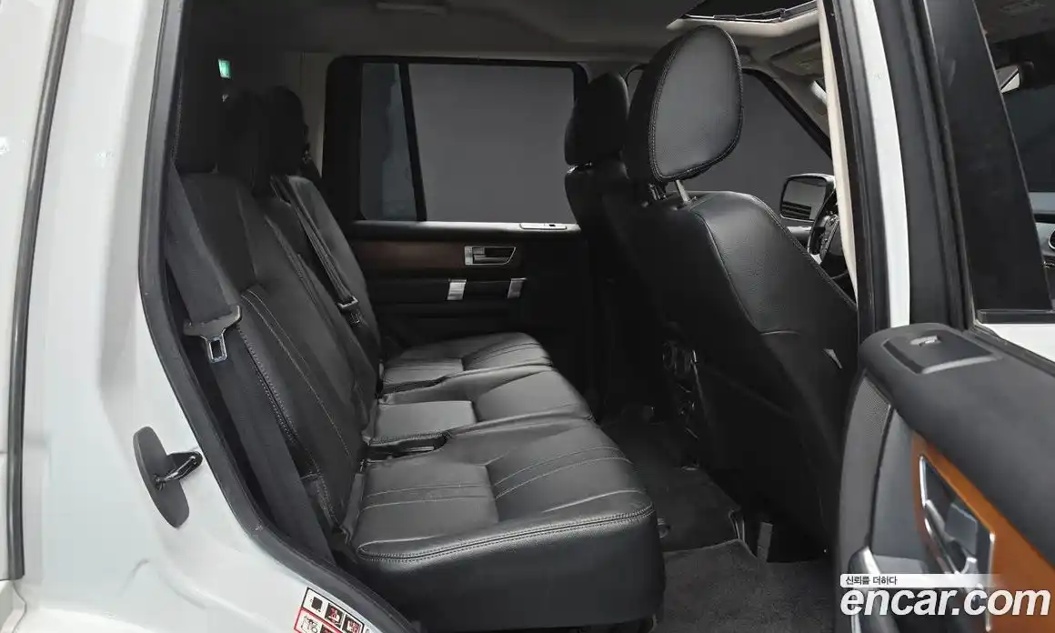 Land Rover Discovery 2010 3.0 гидро в Москве № 824971, фото 12