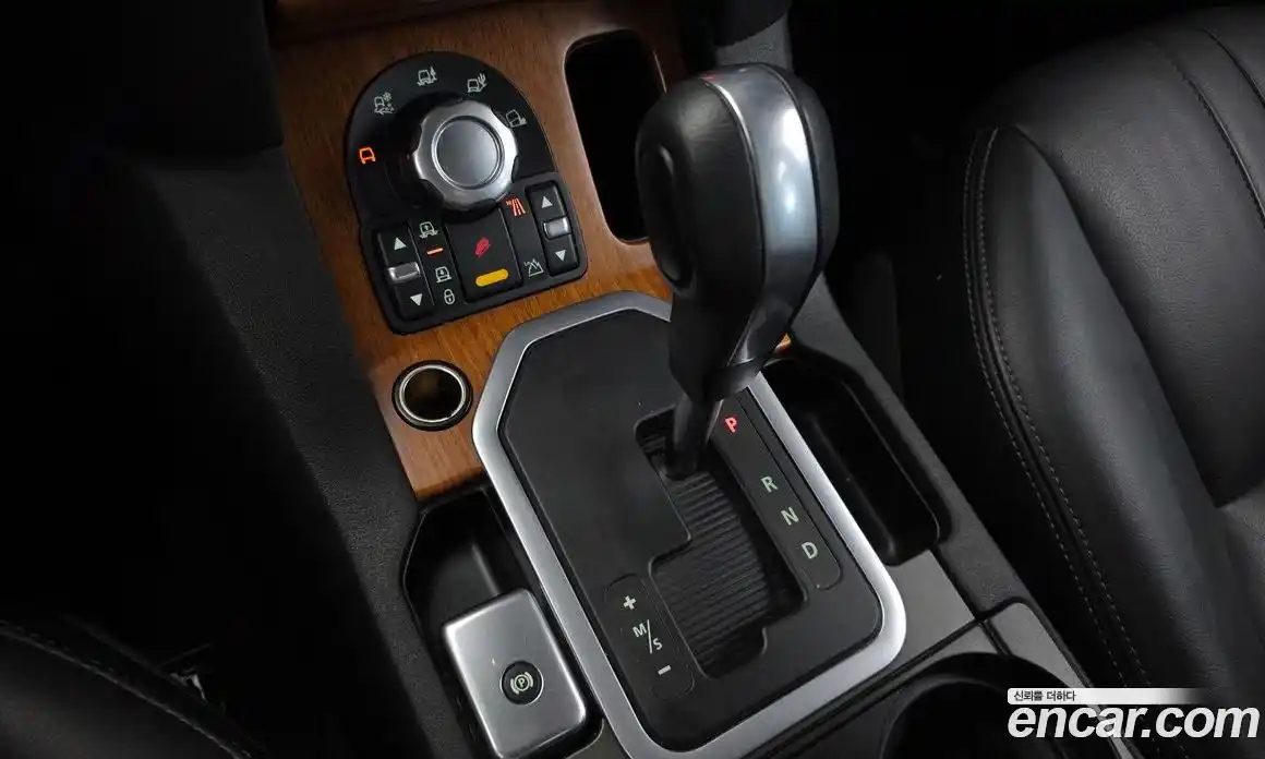 Land Rover Discovery 2010 3.0 гидро в Москве № 824971, фото 9
