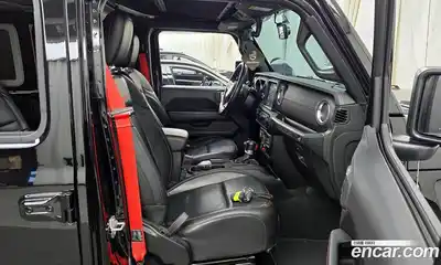 Jeep Wrangler 2020 2.0 гидро в Москве № 826419, миниатюра 11