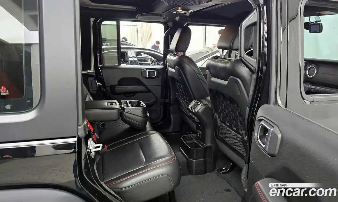 Jeep Wrangler 2020 2.0 гидро в Москве № 826419, фото 12