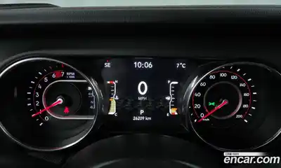 Jeep Wrangler 2020 2.0 гидро в Москве № 826419, миниатюра 8