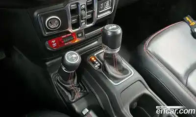 Jeep Wrangler 2020 2.0 гидро в Москве № 826419, миниатюра 9