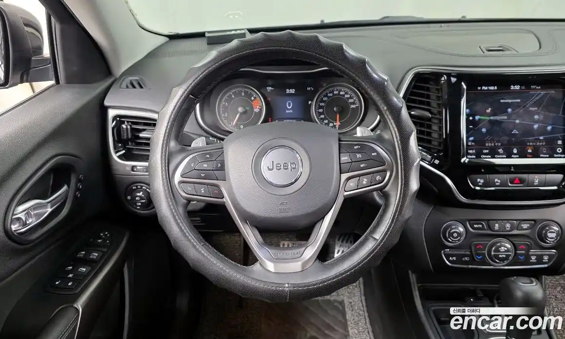 Jeep Cherokee 2020 2.4 гидро в Москве № 826639, фото 13