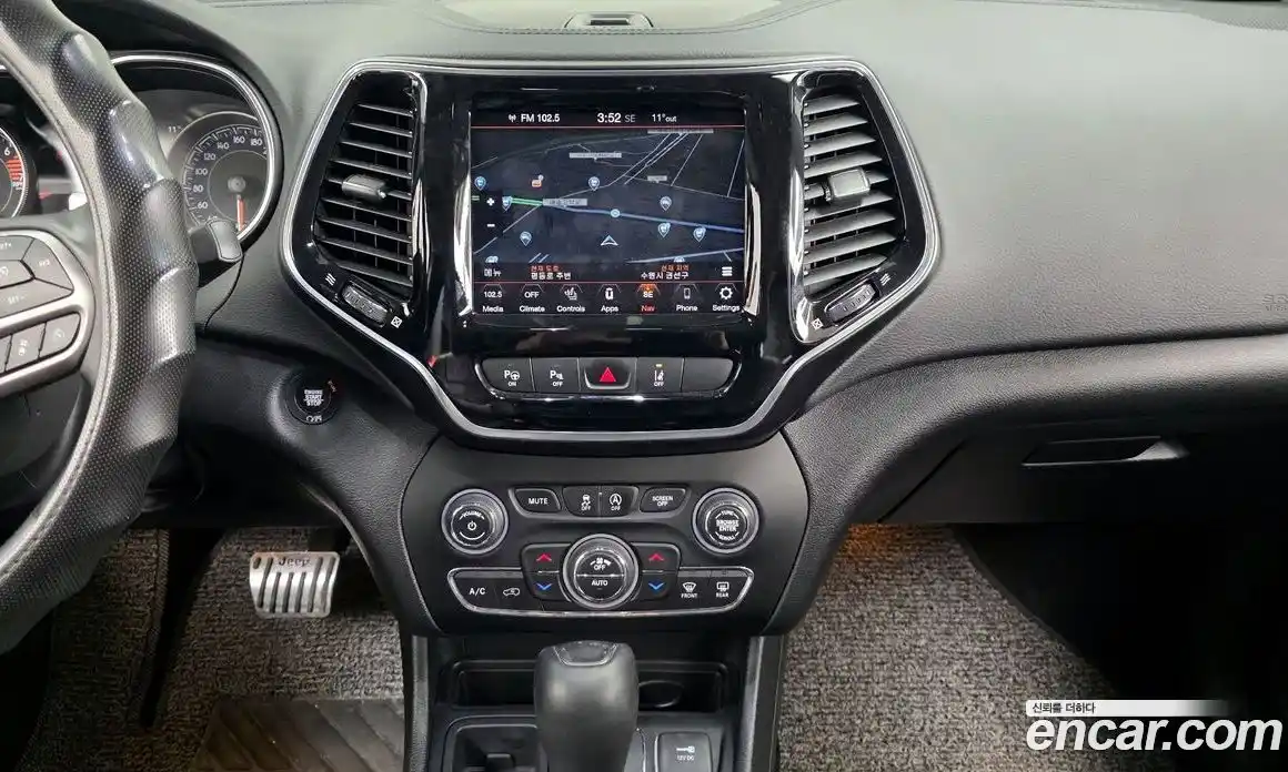 Jeep Cherokee 2020 2.4 гидро в Москве № 826639, фото 14