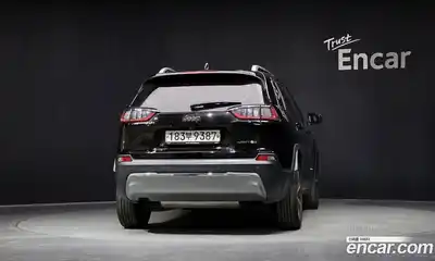 Jeep Cherokee 2020 2.4 гидро в Москве № 826639, миниатюра 4