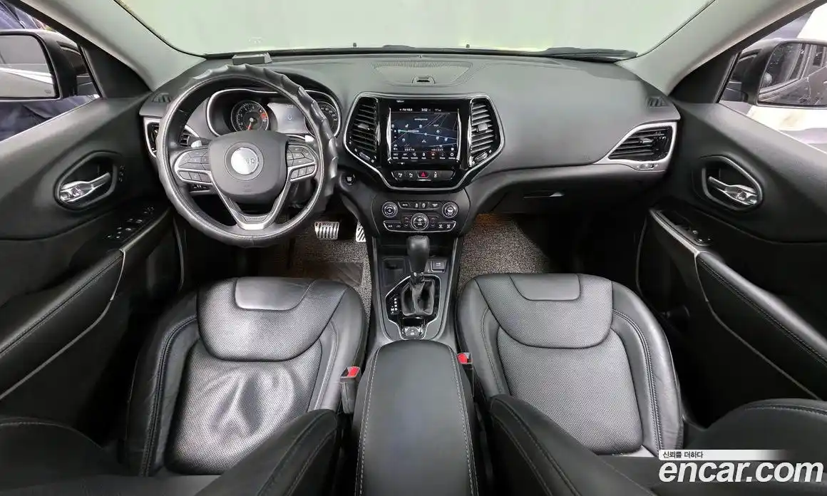Jeep Cherokee 2020 2.4 гидро в Москве № 826639, фото 7