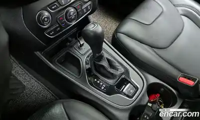 Jeep Cherokee 2020 2.4 гидро в Москве № 826639, миниатюра 9