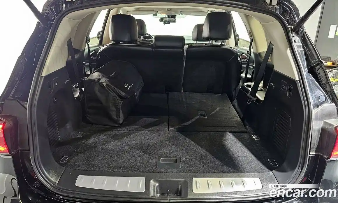 Infiniti QX60 2018 3.5 гидро в Москве № 827395, фото 20