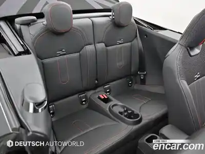 Mini Cooper Convertible 2025 2.0 гидро в Москве № 861686, миниатюра 12