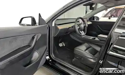 Tesla Model Y 2022 0.2 гидро в Москве № 861850, миниатюра 10