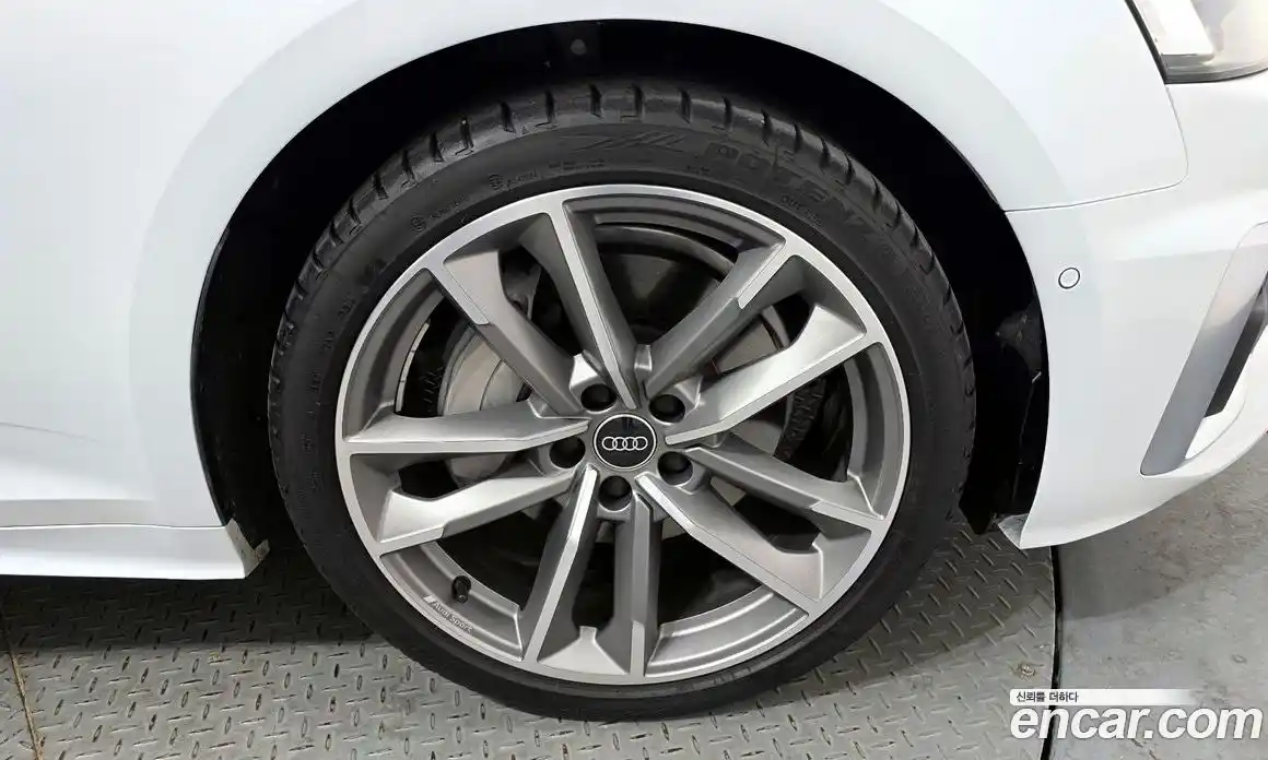 Audi A5 2023 2.0 гидро в Москве, фото 5