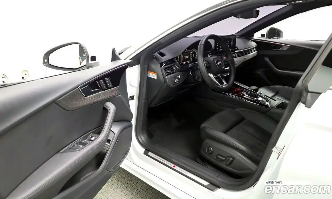 Audi A5 2023 2.0 гидро в Москве, фото 10