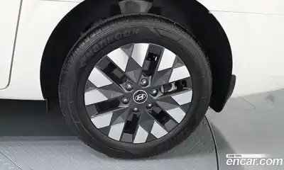 Hyundai Staria 2023 2.2 Автомат в Москве № 926401, миниатюра 4