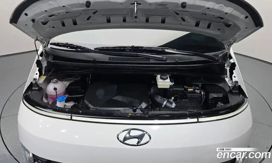 Hyundai Staria 2023 2.2 Автомат в Москве № 926401, фото 5