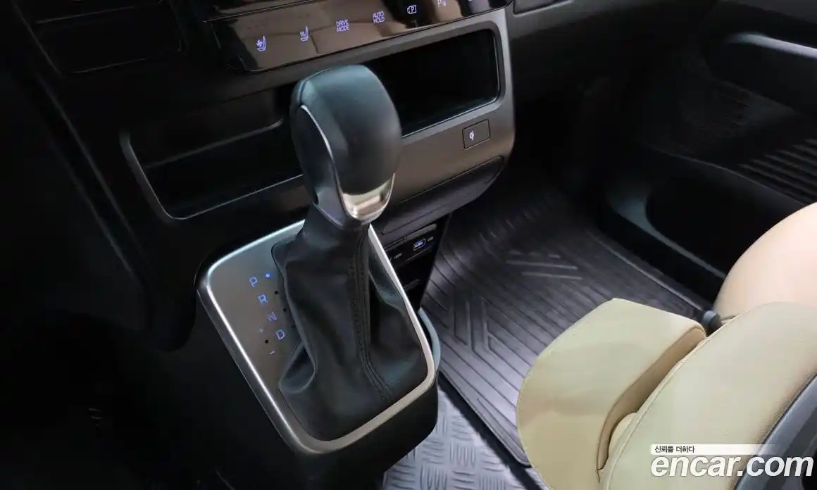 Hyundai Staria 2023 2.2 Автомат в Москве № 926401, фото 8