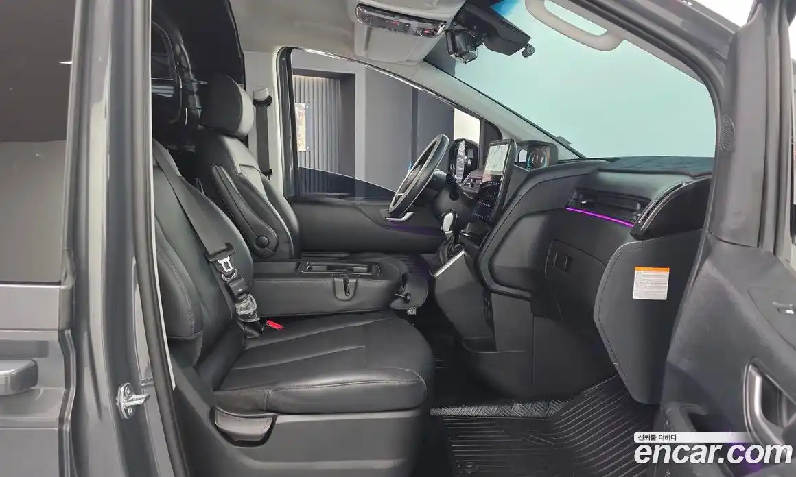 Hyundai Staria 2024 1.6 гидро в Москве, фото 11