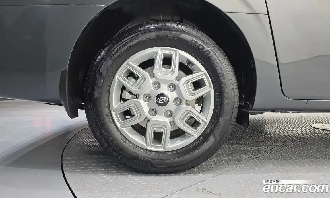 Hyundai Staria 2024 1.6 гидро в Москве, фото 5