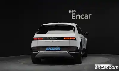 Hyundai Ioniq 5 2023 0.1 Автомат в Москве № 927841, миниатюра 4