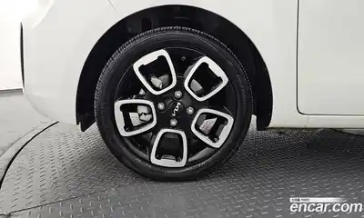 Kia Ray 2022 1.0 Автомат в Москве № 929150, миниатюра 5