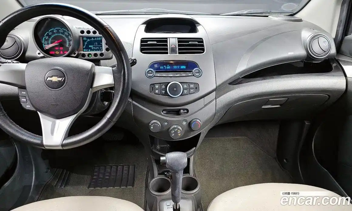 Chevrolet Spark 2011 1.0 гидро в Москве № 935566, фото 14