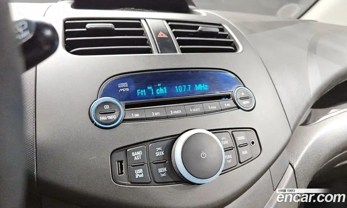 Chevrolet Spark 2011 1.0 гидро в Москве № 935566, фото 15