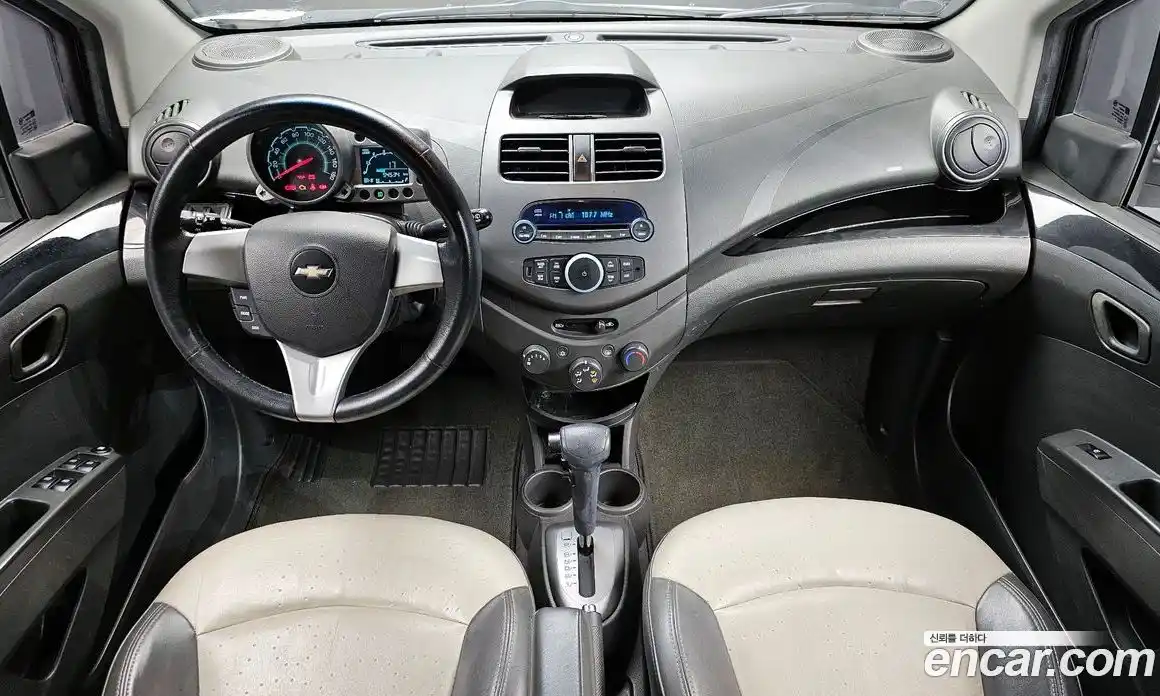 Chevrolet Spark 2011 1.0 гидро в Москве № 935566, фото 7