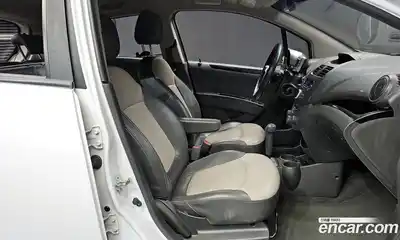 Chevrolet Spark 2011 1.0 гидро в Москве № 935566, миниатюра 10