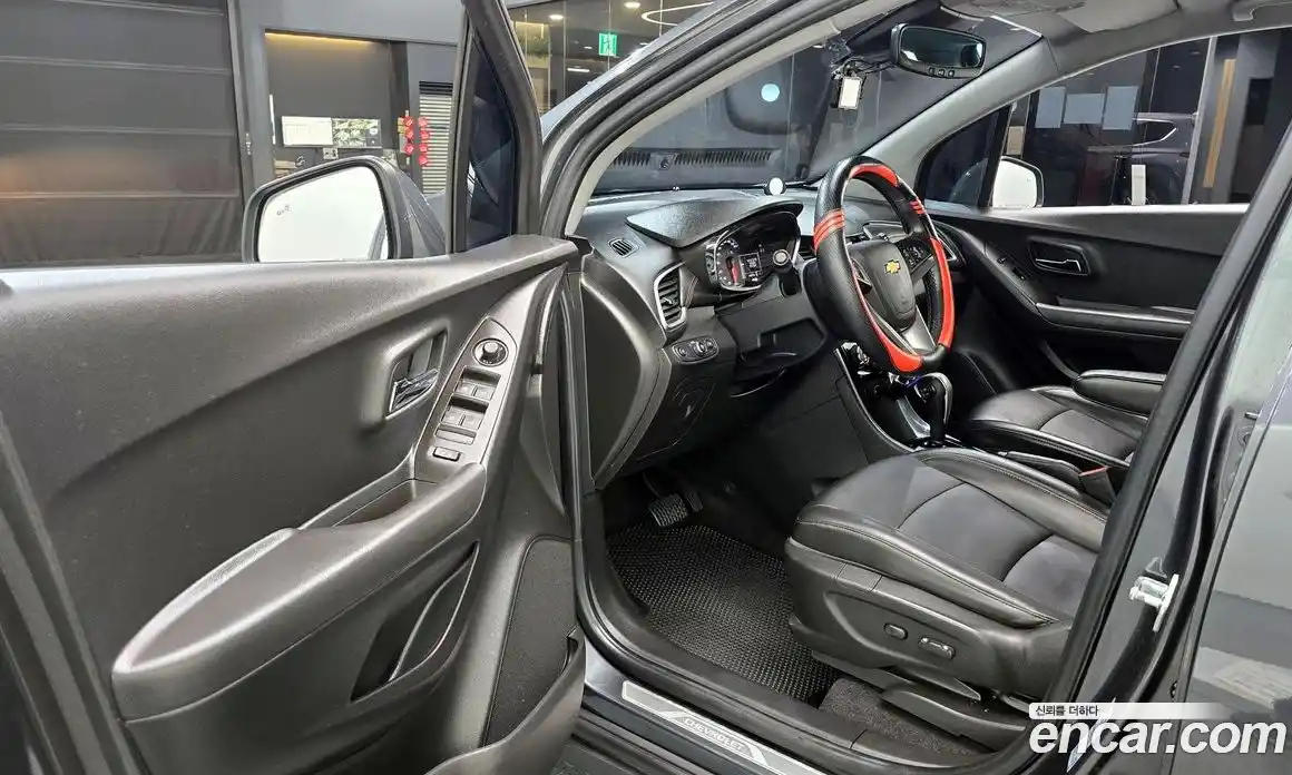 Chevrolet Trax 2017 1.4 гидро в Москве № 936176, фото 11