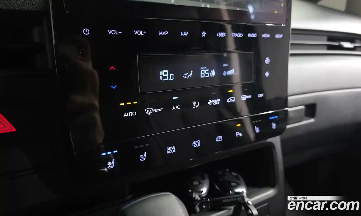 Hyundai Staria 2025 1.6 Автомат в Москве № 967987, фото 15