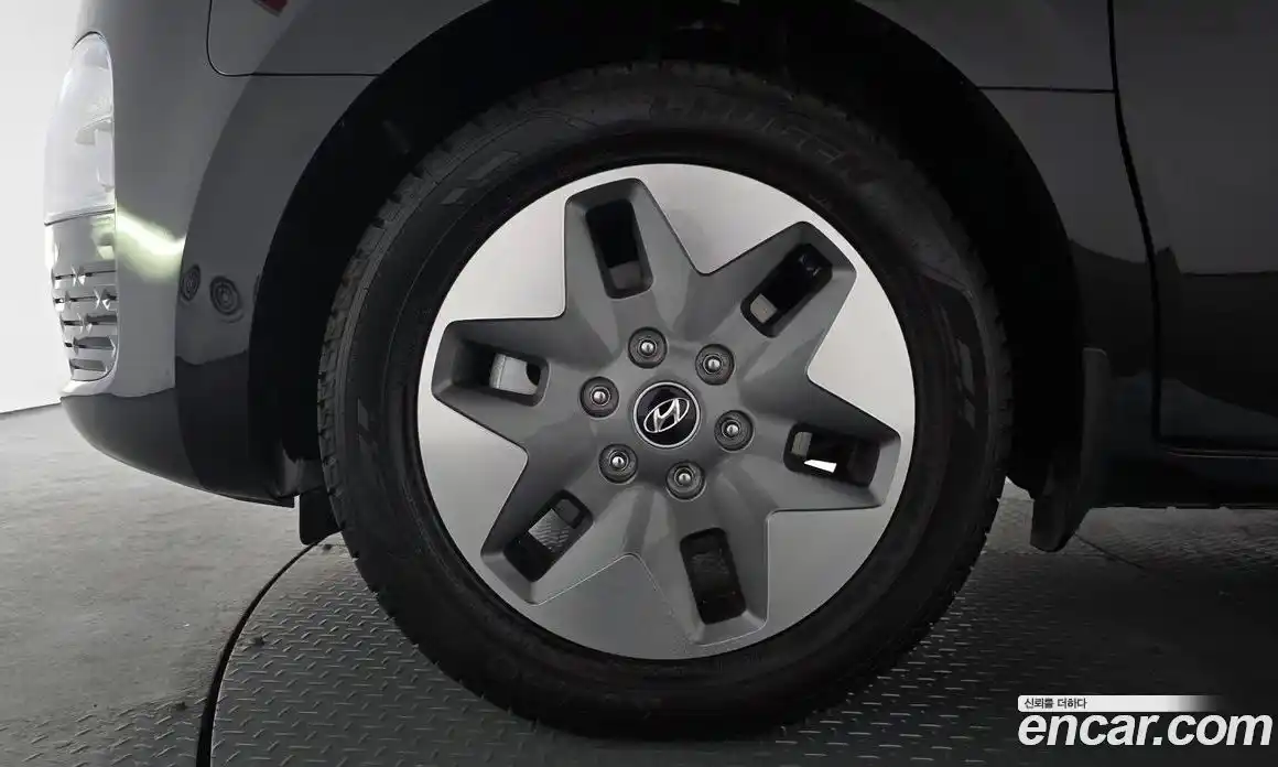 Hyundai Staria 2025 1.6 Автомат в Москве № 967987, фото 4