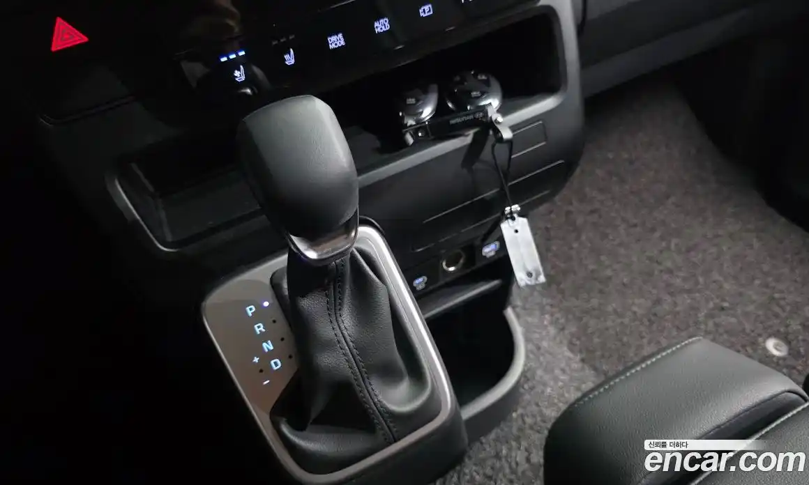 Hyundai Staria 2025 1.6 Автомат в Москве № 967987, фото 8