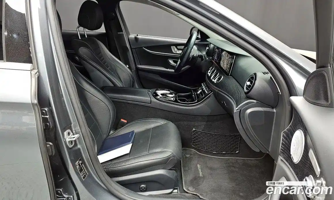 Mercedes-Benz E-Class 2020 2.0 гидро в Москве № 970088, фото 11