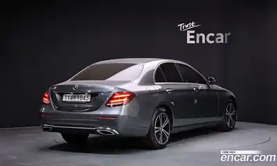 Mercedes-Benz E-Class 2020 2.0 гидро в Москве № 970088, миниатюра 2