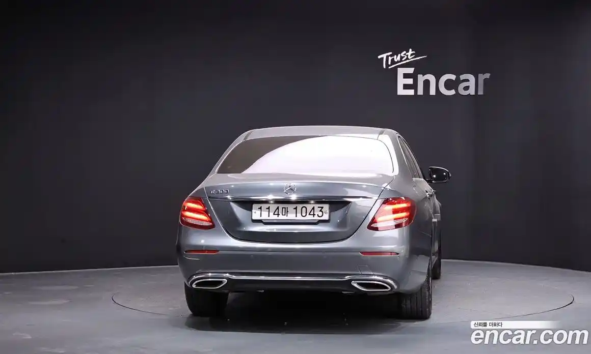 Mercedes-Benz E-Class 2020 2.0 гидро в Москве № 970088, фото 4
