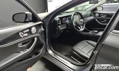 Mercedes-Benz E-Class 2020 2.0 гидро в Москве № 970088, миниатюра 10