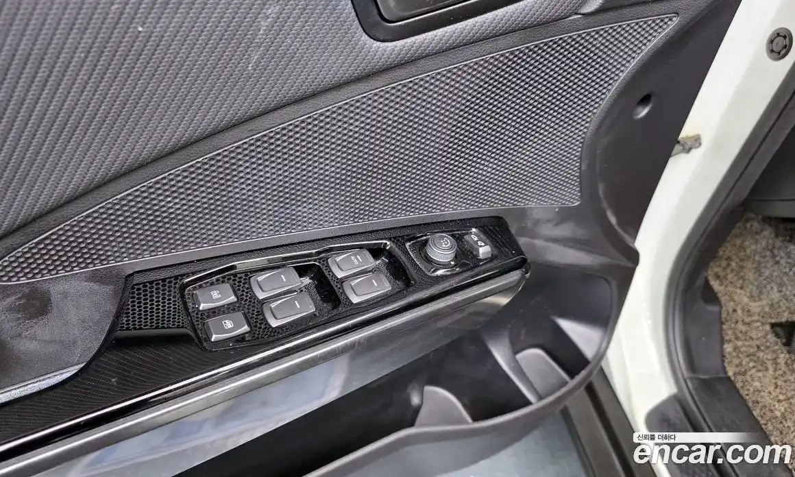 SsangYong TIBOLI 2021 1.5 Автомат в Москве № 973429, фото 17