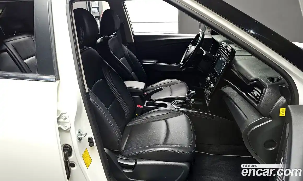 SsangYong TIBOLI 2021 1.5 Автомат в Москве № 973465, фото 10