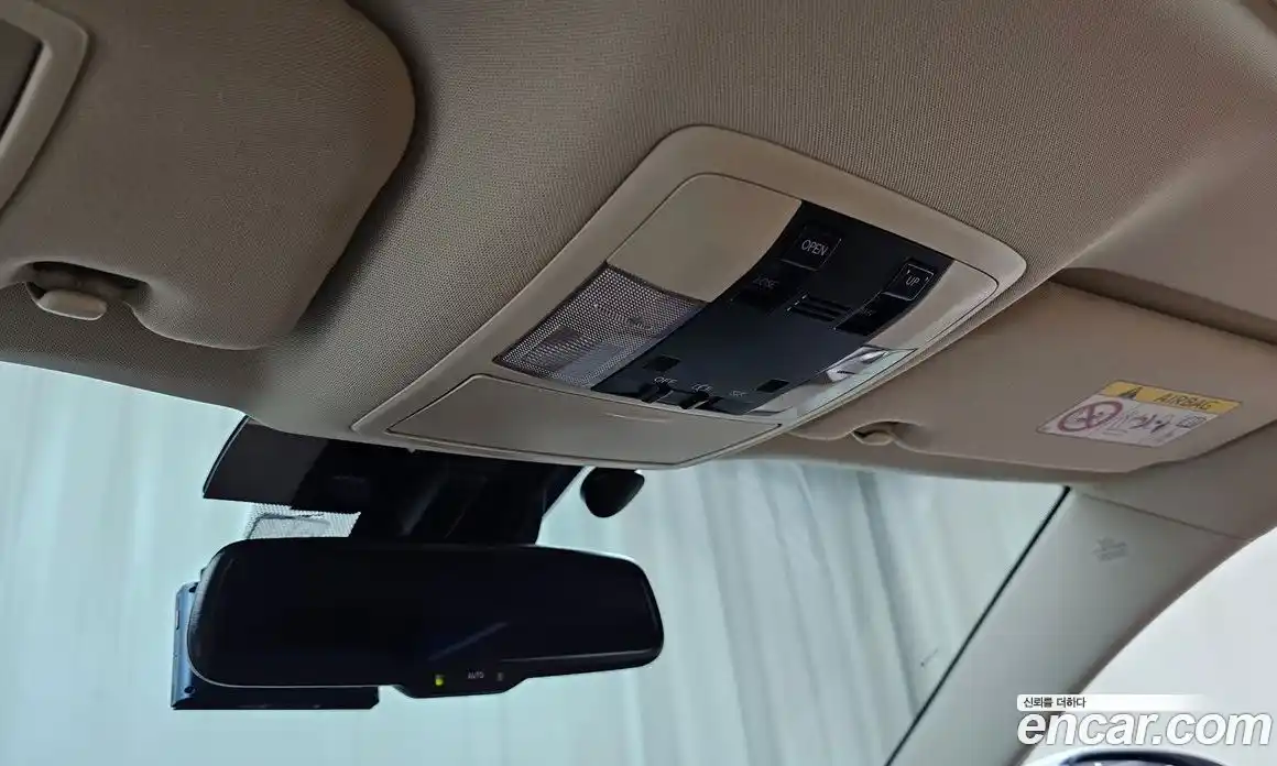 Lexus CT200h 2016 1.8 гидро в Москве № 975917, фото 19