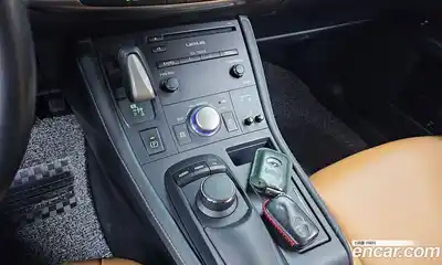 Lexus CT200h 2016 1.8 гидро в Москве № 975917, миниатюра 9