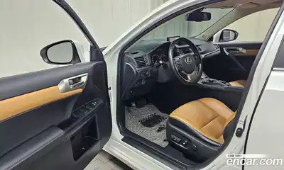 Lexus CT200h 2016 1.8 гидро в Москве № 975917, миниатюра 10
