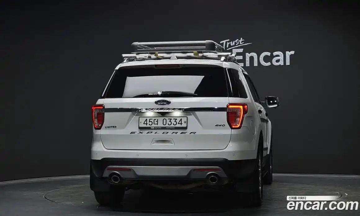 Ford Explorer 2016 3.5 гидро в Москве № 976292, фото 4